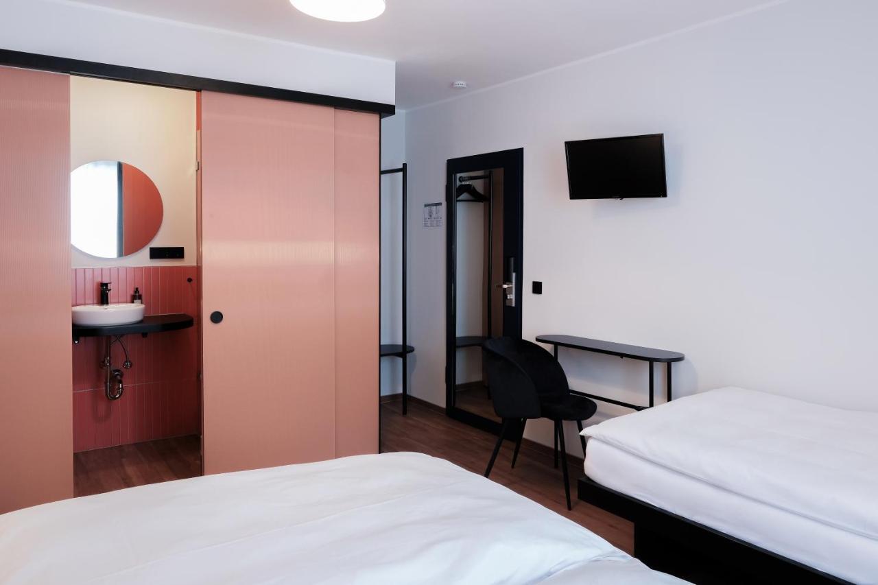 The Dot | 24/7 Checkin Hotel Munich Luaran gambar